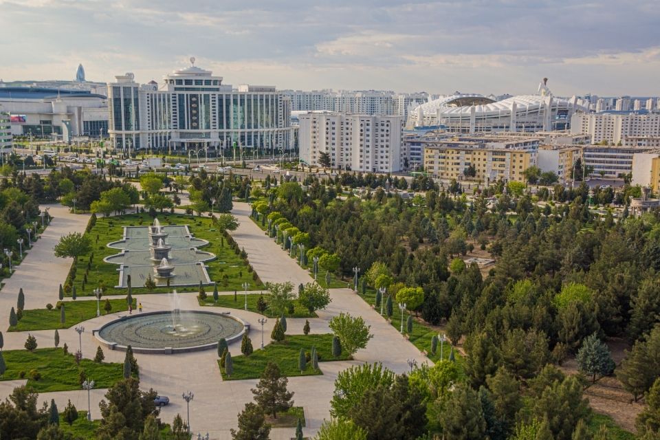 Onafhankelijkheidspark in Ashgabat, Turkmenistan