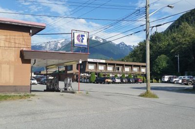 Bella Coola Valley Inn in Bella Coola Bella Coola Valley Inn in Bella Coola