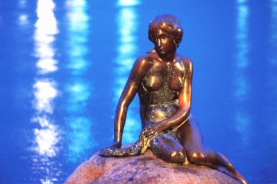Kleine zeemeermin, Kopenhagen, Denemarken Kleine zeemeermin, Kopenhagen, Denemarken