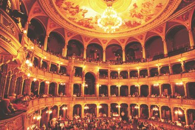 Staatsopera in Boedapest, Hongarije hu_hongarije_boedapest_staatsopera.jpg
