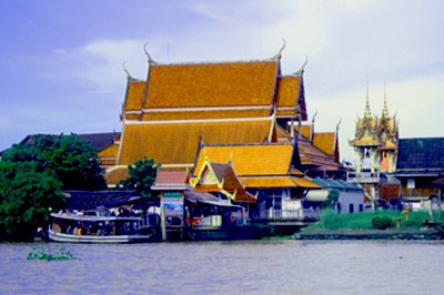 Bezoek aan de Mon Bangkok, Thailand Bezoek aan de Mon Bangkok, Thailand