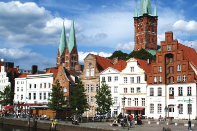 Havenfront in Lübeck, Duitsland de_duitsland_lübeck-havenfront.jpg