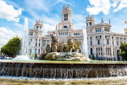 Plaza de Cibeles in Madrid, Spanje Plaza de Cibeles in Madrid, Spanje