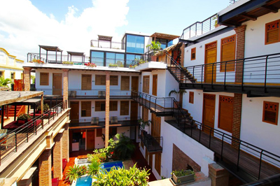 Casa Carolina, Colombia