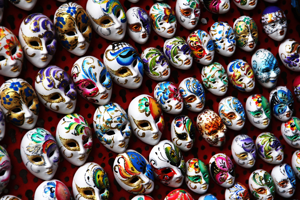 Ventiaanse maskers, Italië