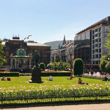 Zonovergoten parkje in Bergen joyce-noorwegen-30.jpg