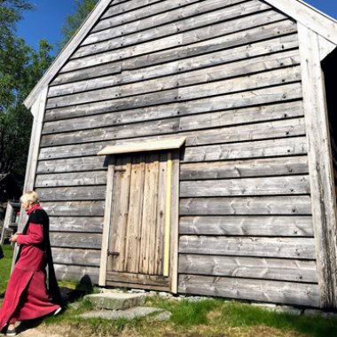Houten Hestad-kapel uit 1805 joyce-noorwegen-11.jpg