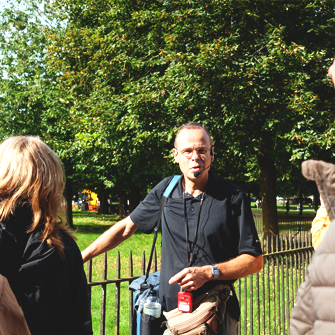 SRC-reisleider Antoon