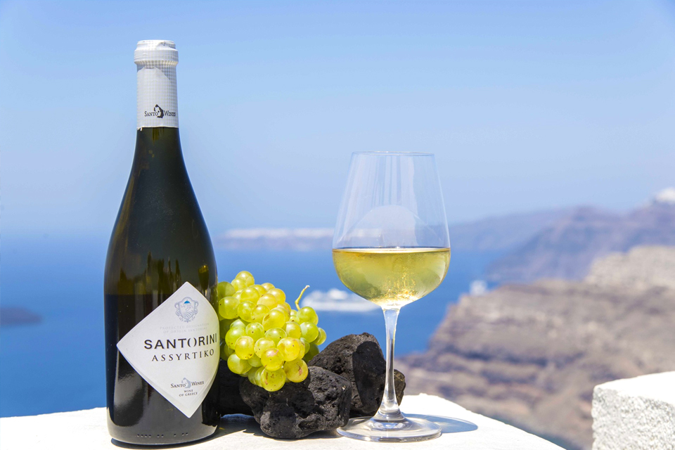 Witte wijn van Santorini, Griekenland