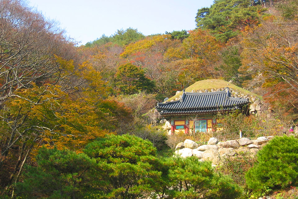 Seokguram-grot Gyeongju  Zuid-Korea