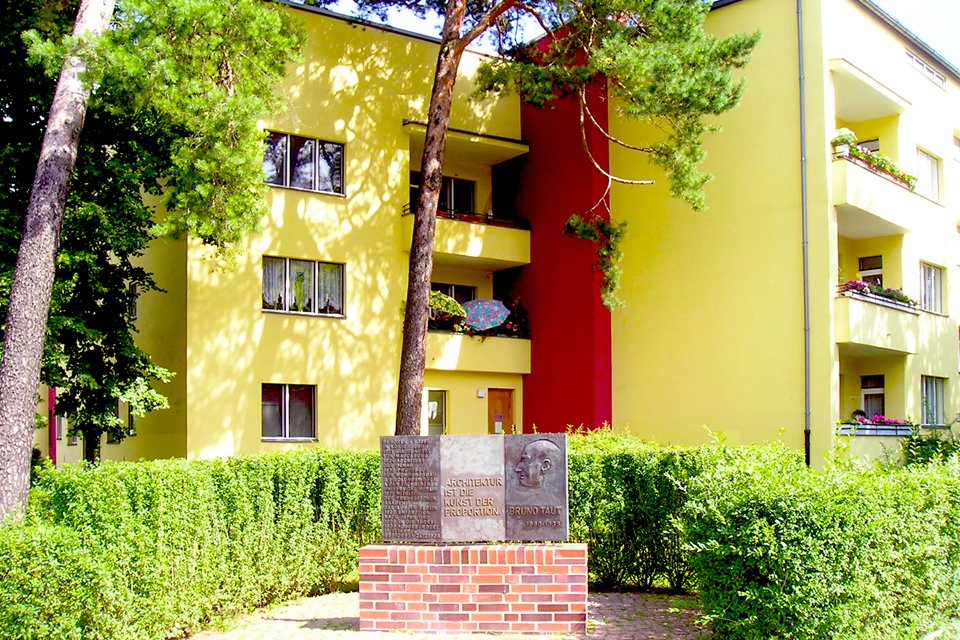 Monument van Bruno Taut in Onkel Toms Hütte, Duitsland