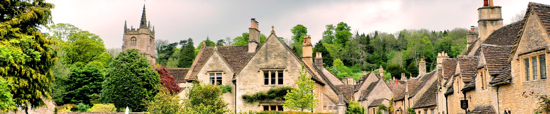 Castle Combe in de Cotswolds, Groot-Brittannië