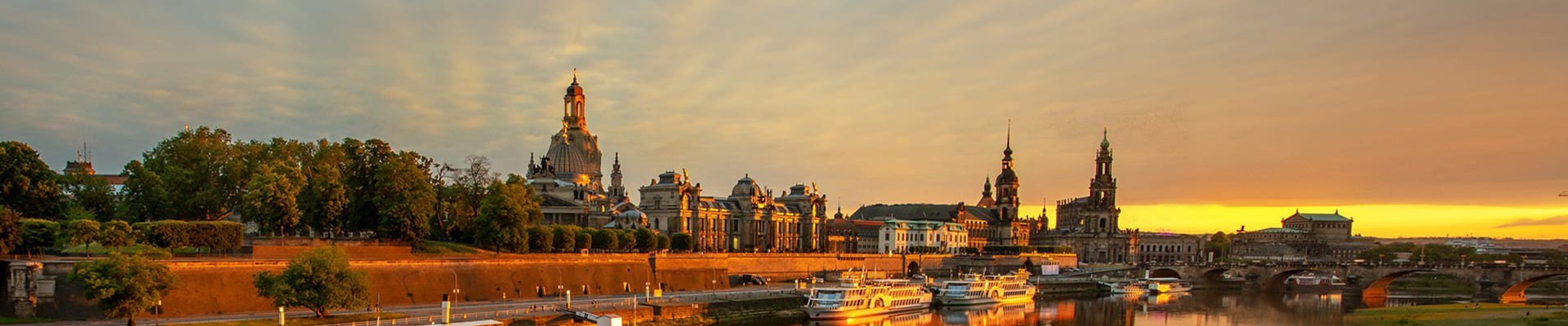 Zicht op Dresden aan de Elbe, Duitsland