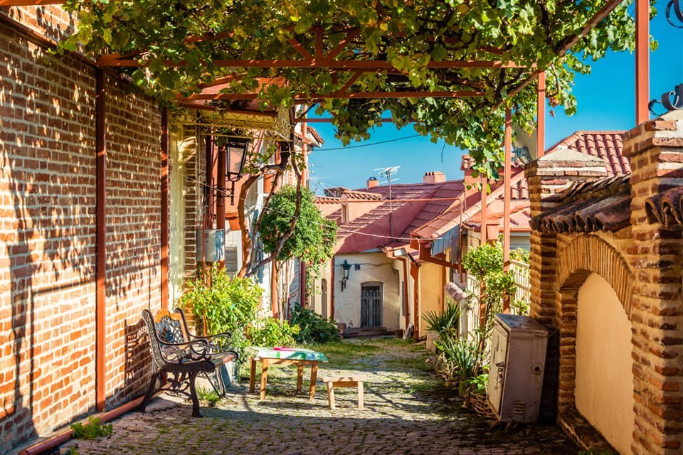 Het straatbeeld van Sighnaghi, Georgië