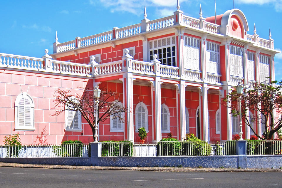 Gouveneurspaleis Mindelo op São Vicente, Kaapverdië