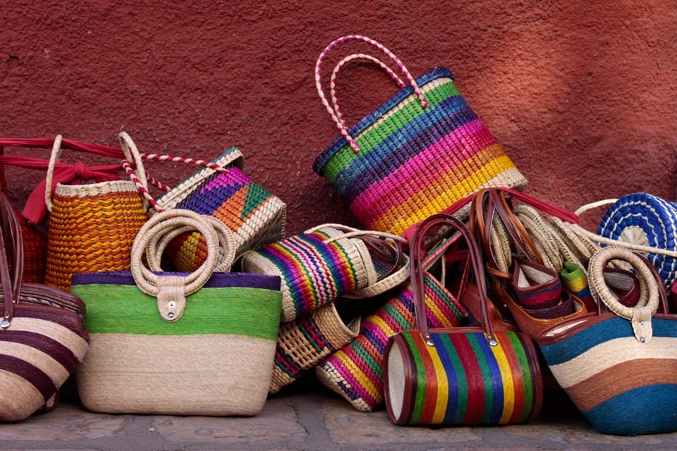Kleurrijke tassen, Mexico