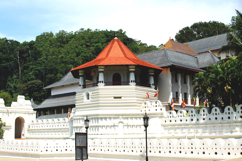 De Tempel van de Tand in Kandy, Sri Lanka