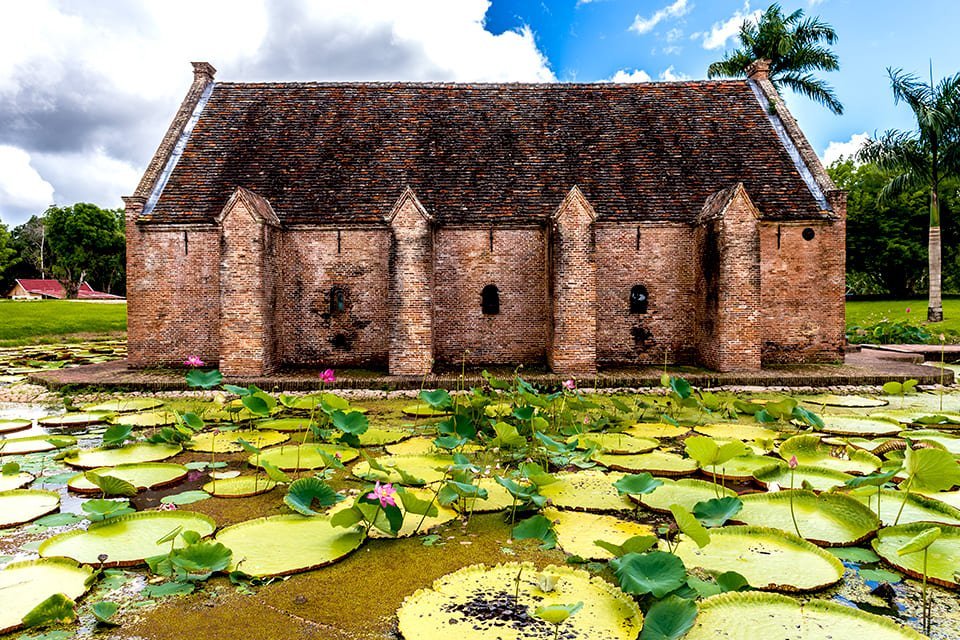 Nieuw-Amsterdam, Suriname