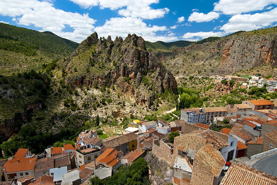 Ayna, Spanje