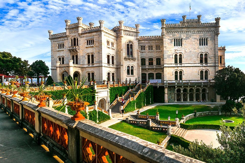 Castello Miramare in Triëst, Italië