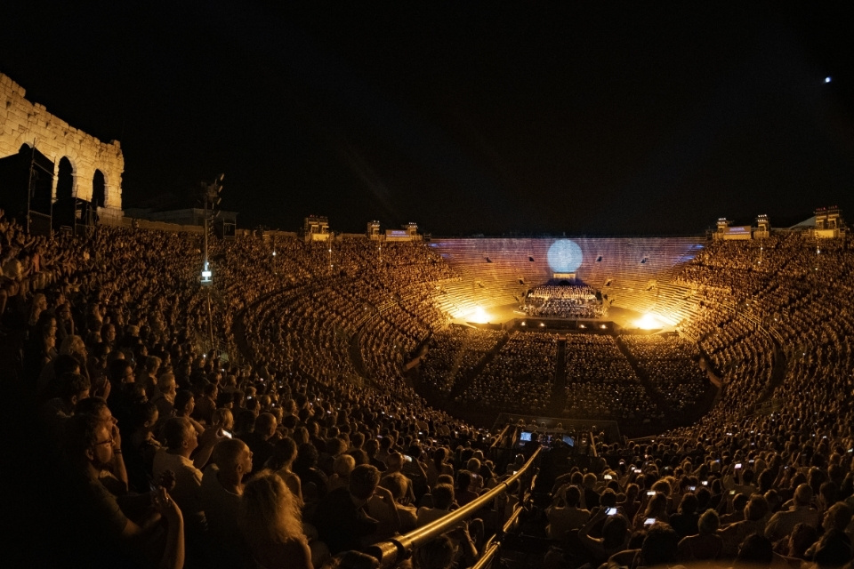 Opera in de arena, Verona, Italië | ©FotoEnnevi, Courtesy of Fondazione Arena di Verona