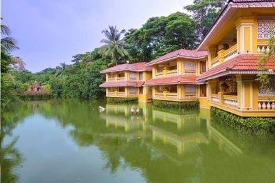 Mayfair Lagoon Mayfair Lagoon
