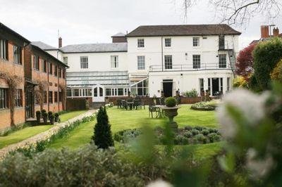Winchester Royal Hotel in Winchester, Groot-Brittannië Winchester Royal Hotel in Winchester, Groot-Brittannië