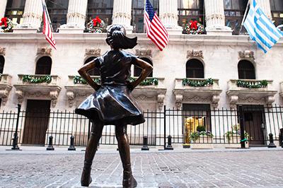 Fearless girl in New York