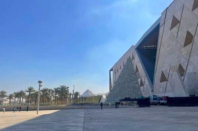 Het Grand Egyptian Museum Gizeh Caïro
