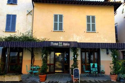 Hotel Italia in Foligno, Umbrië, Italië Hotel Italia in Foligno, Umbrië, Italië