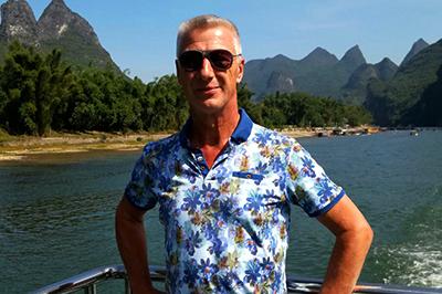 SRC-reisleider Frits