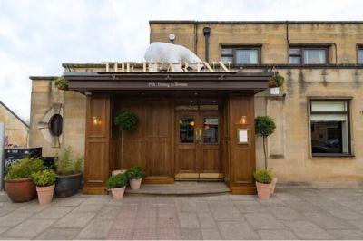 The Bear Hotel, Bath, Groot-Brittannië