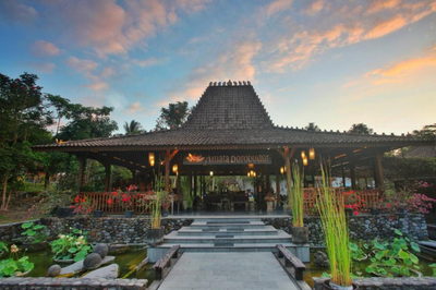 Amata Borobudur