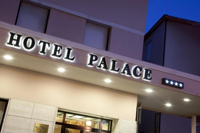 Hotel Palace in Civitanova, Italië