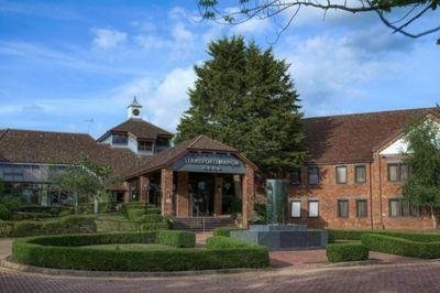 Stratford Manor Hotel in Stratford-upon-Avon, Groot-Brittannië Stratford Manor Hotel in Stratford-upon-Avon, Groot-Brittannië