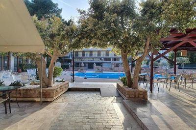 Zakros Hotel