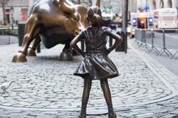 De grote stier en het kleine meisje