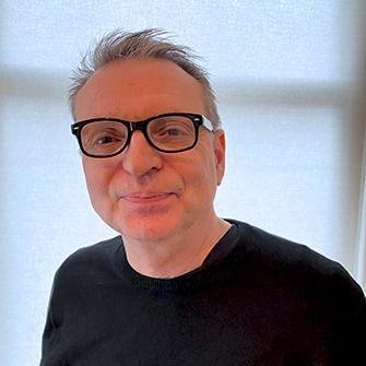 SRC-reisleider John