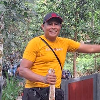 SRC-reisleider Nugroho