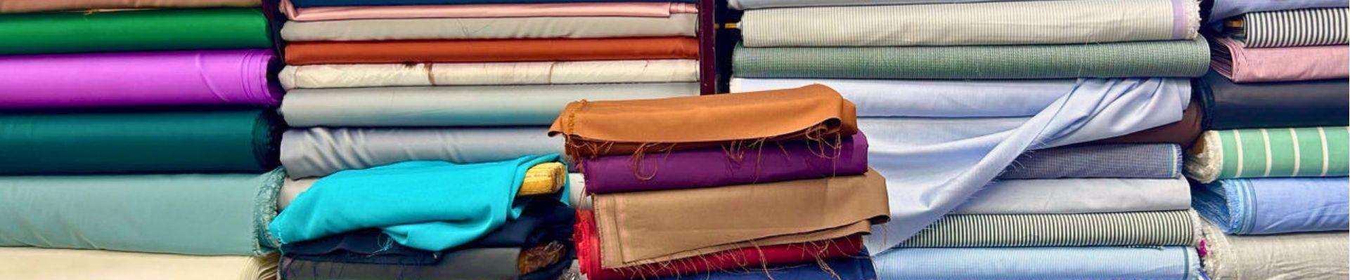 Stoffen in Hoi An, Vietnam | Foto reizigster Jessica Schmidt