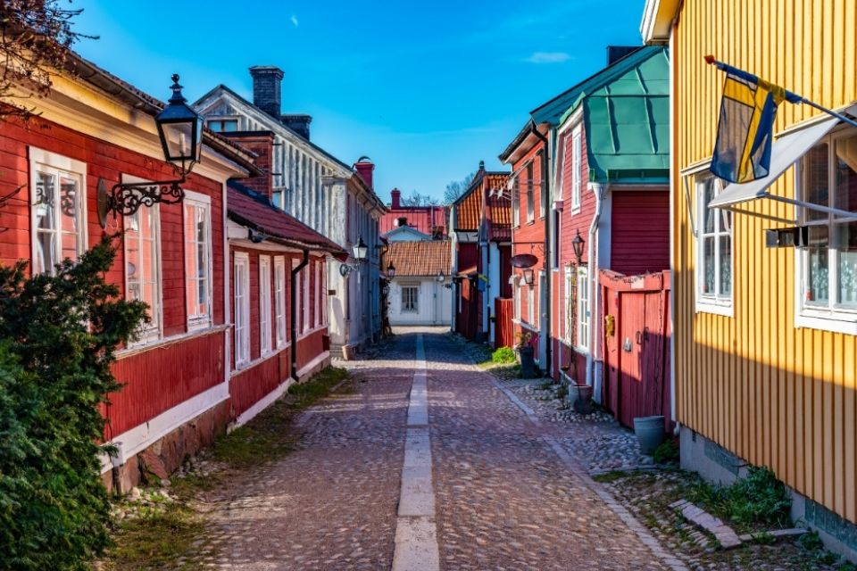 Knus straatje in Gävle, Zweden