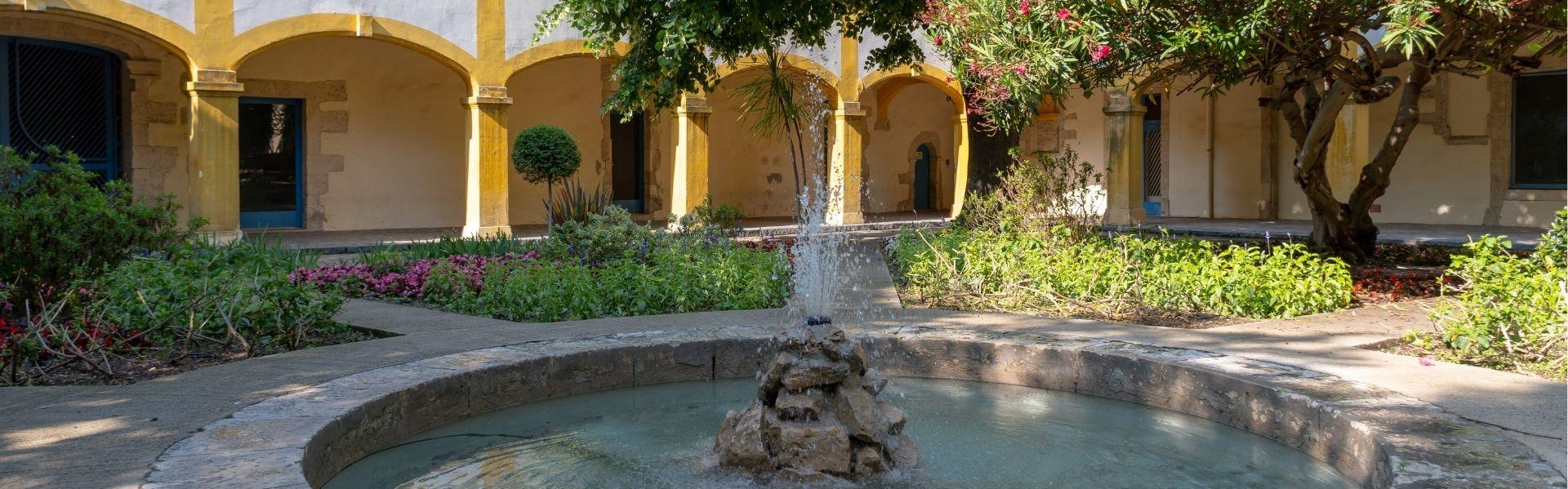 L'espace in Arles, Frankrijk