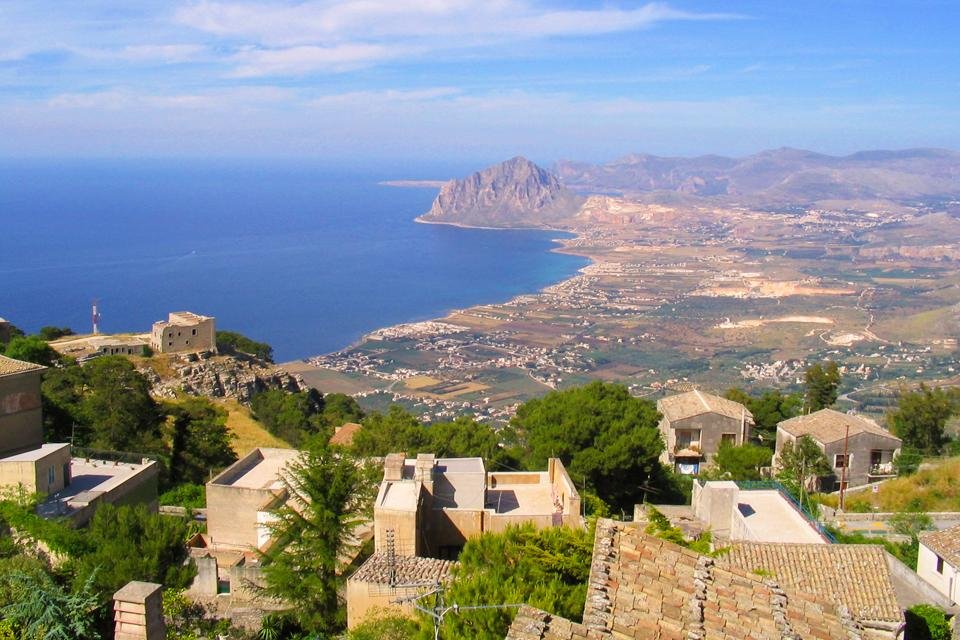 Uitzicht vanuit Erice op Sicilië, Italië