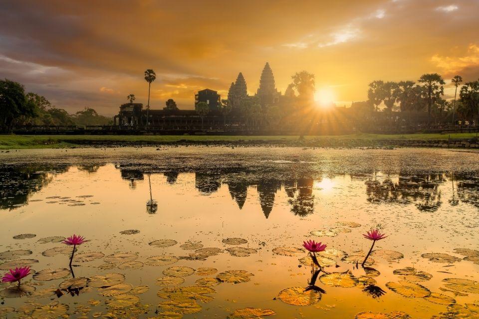 Zonsondergang bij Angkor Thom Cambodja 