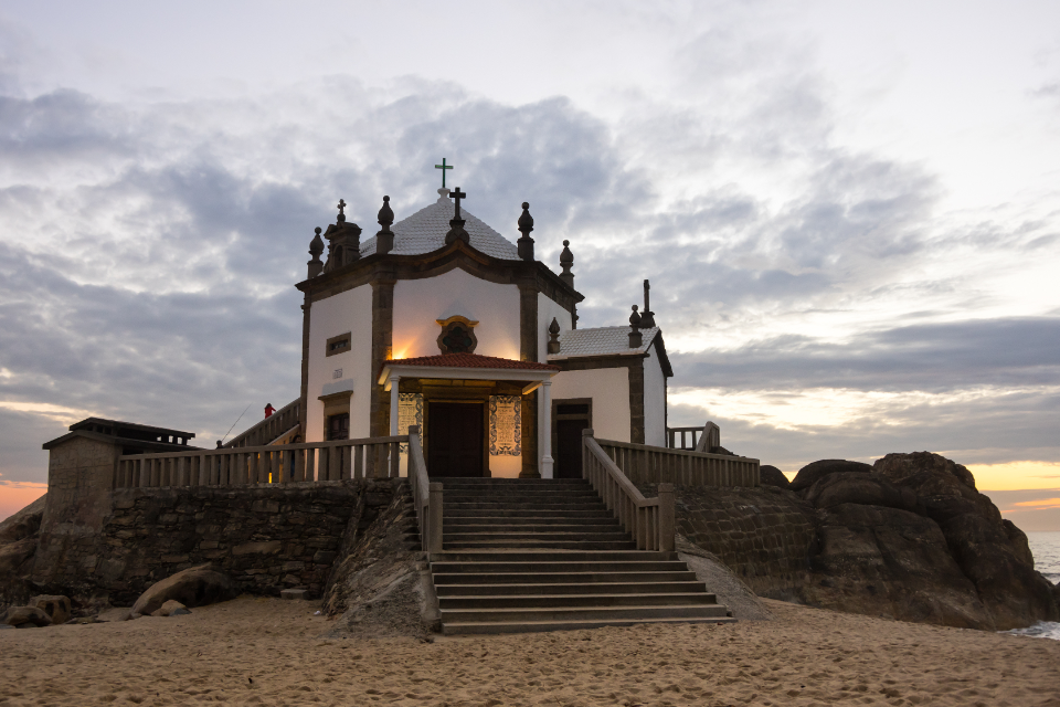 Capela do Senhor da Pedra, Porto, Portugal
