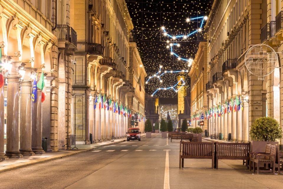 Via Roma in Turijn, verlicht tijdens Luci d'Artista Italië