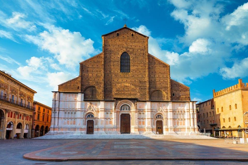 De San Petronio in Bologna, Italië