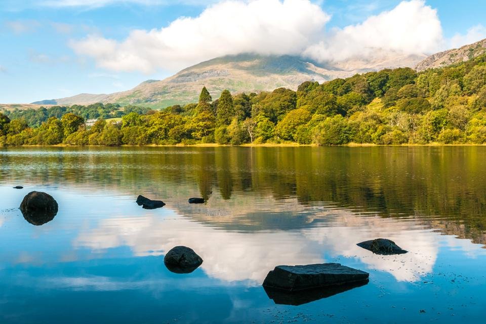 Coniston Water in het Lake District, Groot-Brittannië