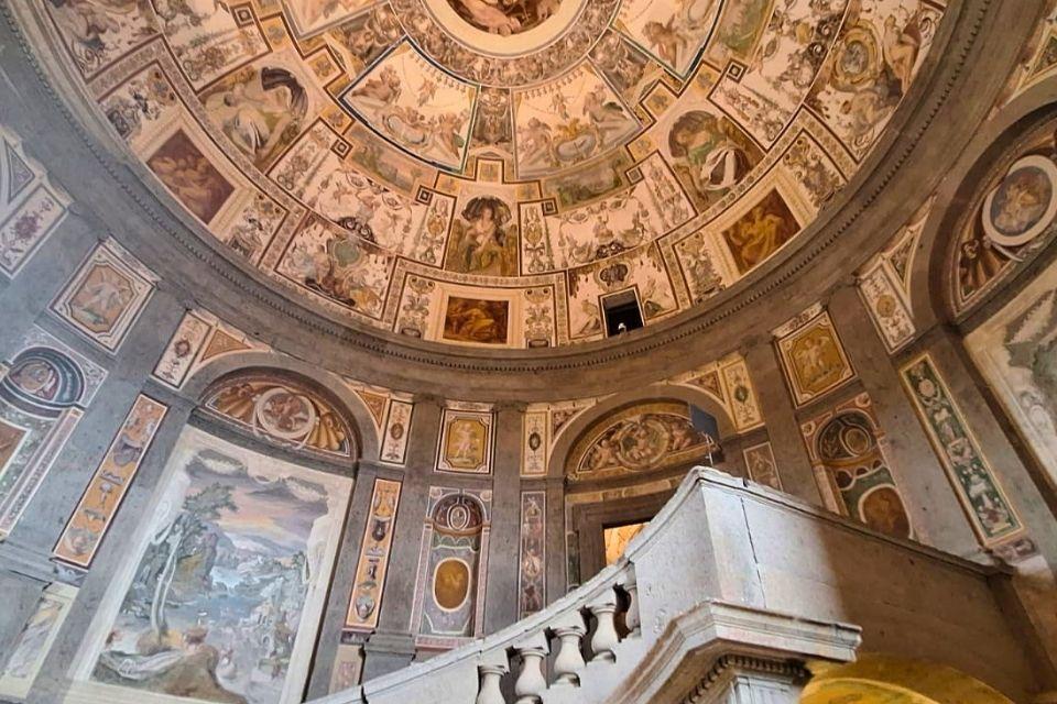 Scala Regia in Villa Farnese Italië