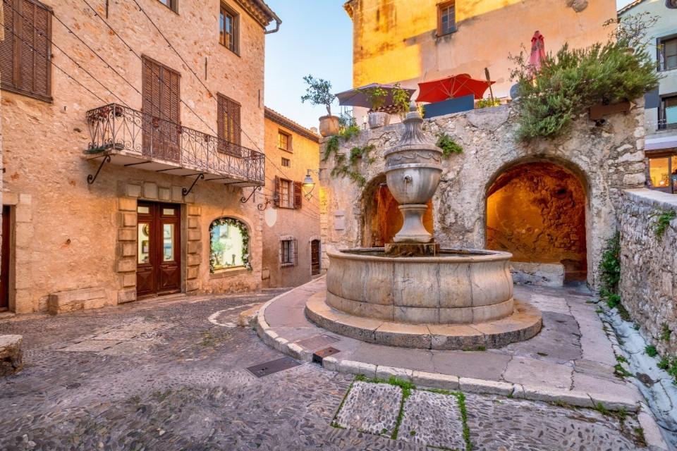 La Grande Fontaine de 1850 in Saint-Paul-de-Vence, Frankrijk